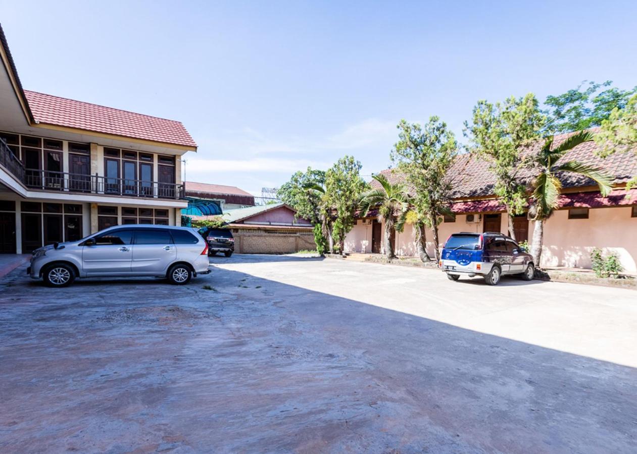 Oyo 3107 Hotel Temindung Samarinda Zewnętrze zdjęcie